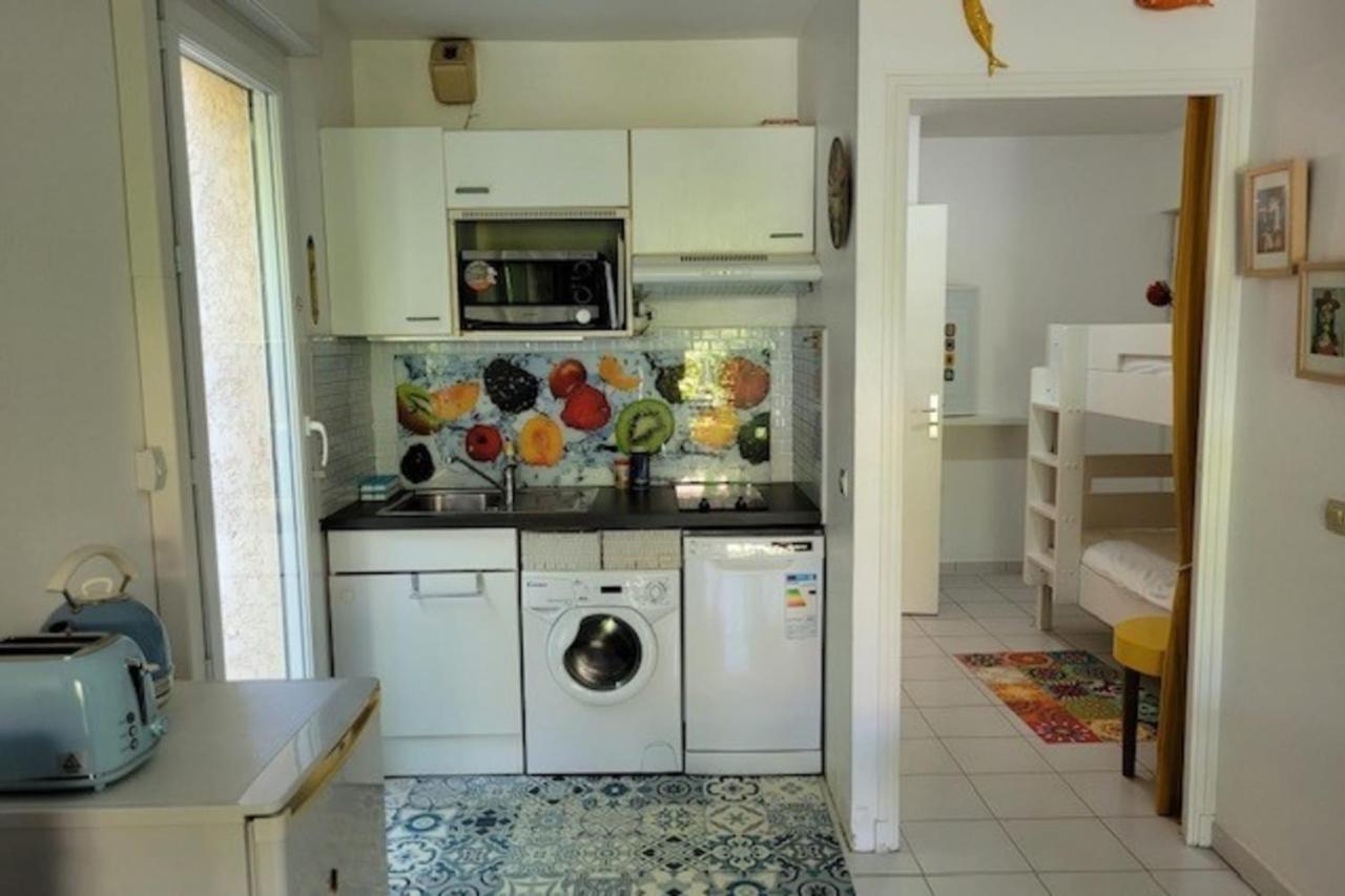 Nice Studio 30 M With Terrace And Pool Antibes Exteriör bild